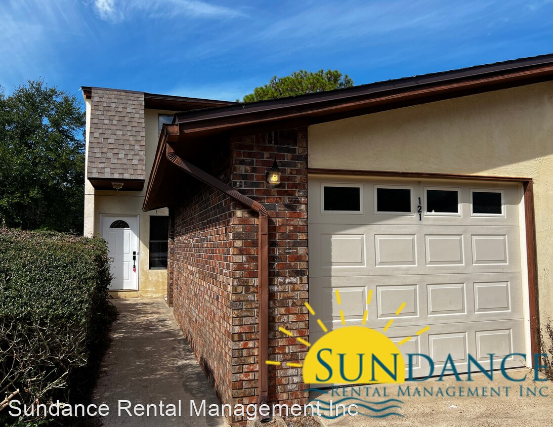 Primary Photo - 3 br, 2.5 bath House - 37 12th Street Unit...