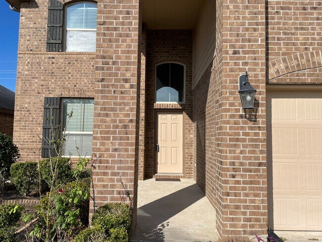 Foto del edificio - 1826 Bravos Manor Ln