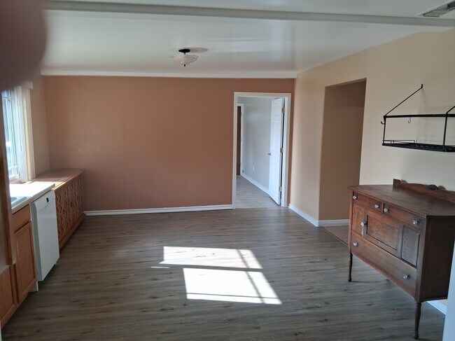 Foto del edificio - 1749 Avocado Rd