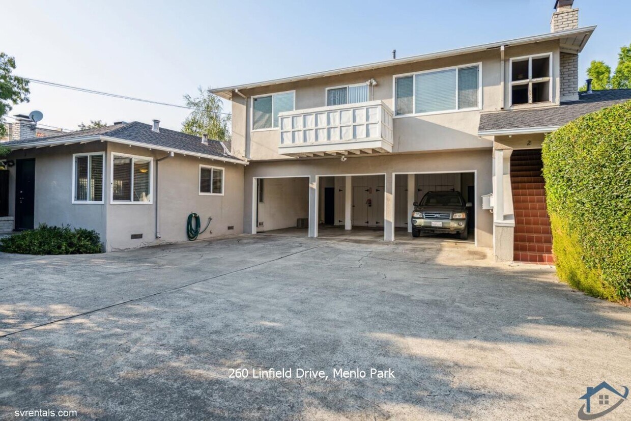 260 Linfield Dr, Menlo Park, CA 94025 Condo for Rent in Menlo Park