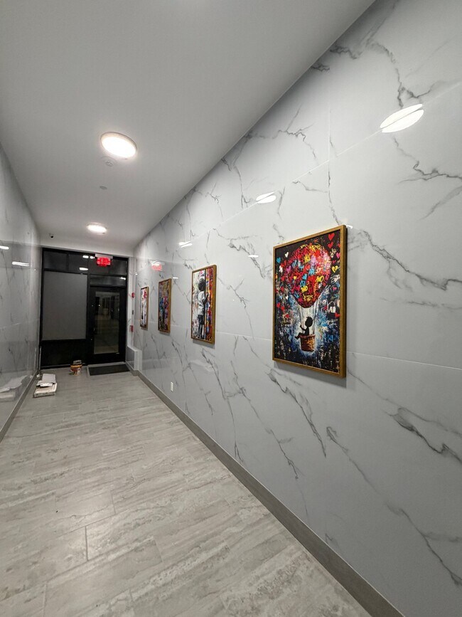 Foto del edificio - 501 Central Ave