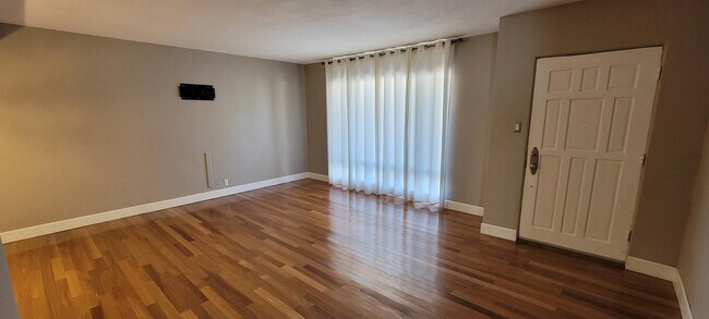 Building Photo - 419 E Wigwam Blvd