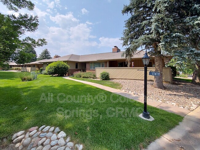 Building Photo - 134 Miramar Dr
