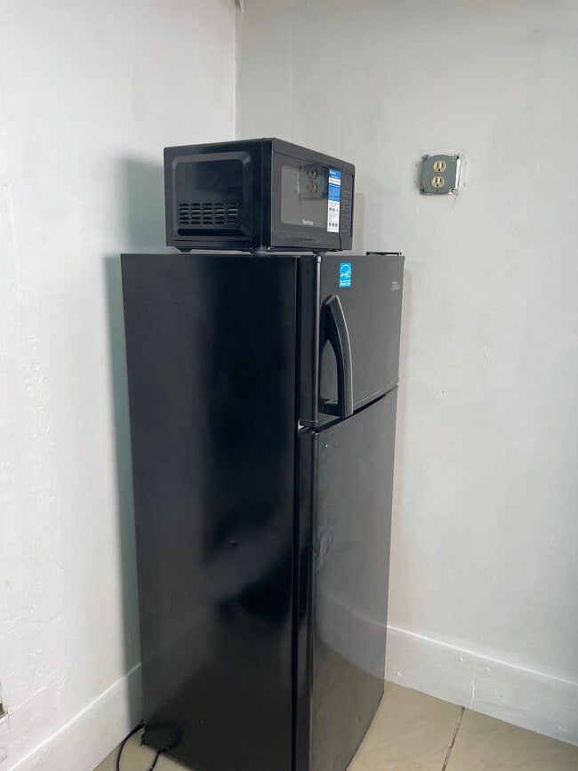 Photo - 3131 W 16th Ave House