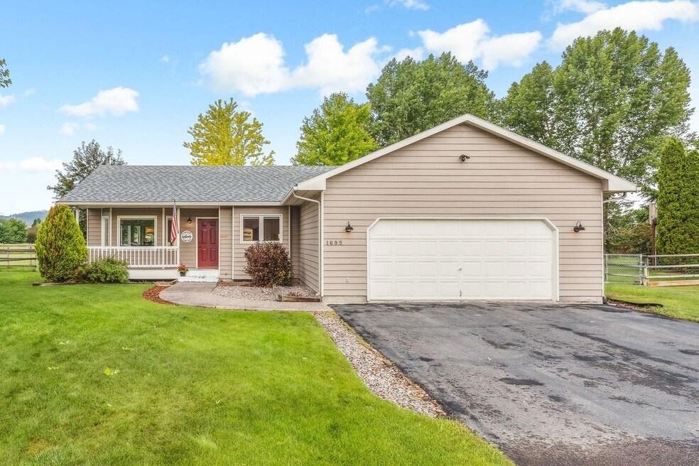 Foto principal - 1695 Mullan Trl