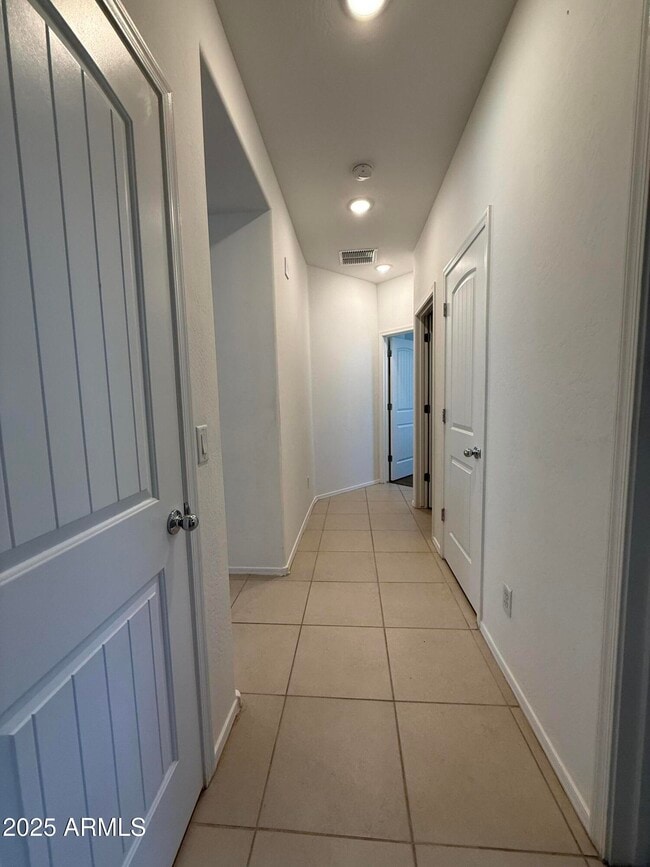 Foto del edificio - 5886 S 247th Ln