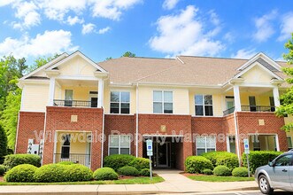 Building Photo - 204 Savannah Ridge Rd