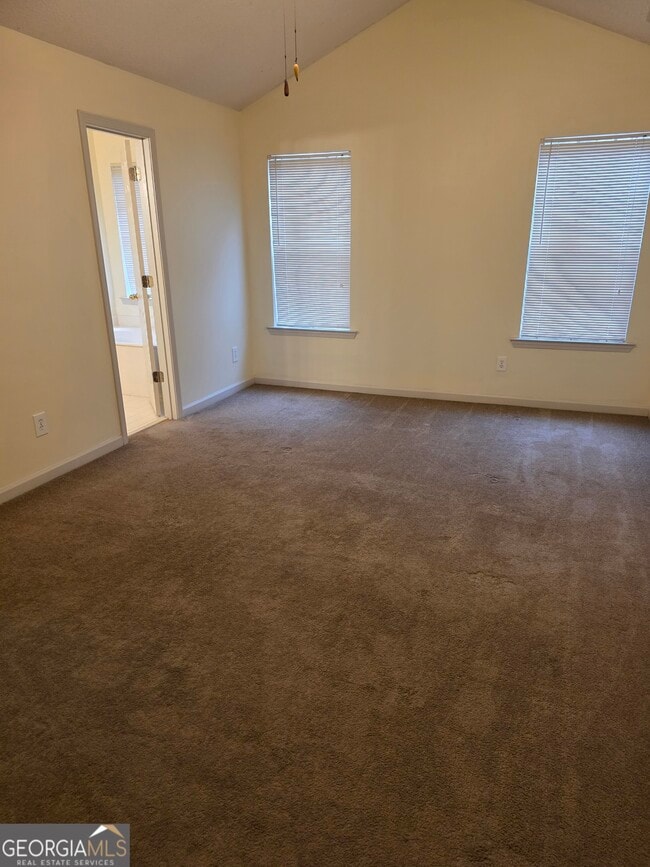 Foto del edificio - 7016 Hollow Oak Ct