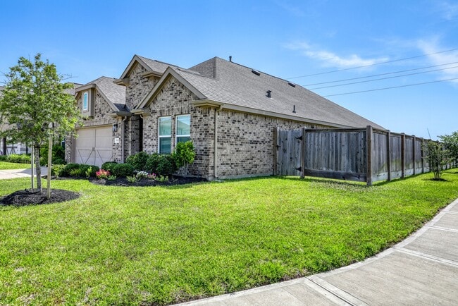 Building Photo - 6647 Northchester Dr