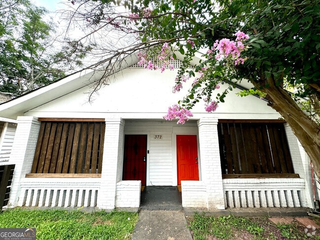 Room in House on Griffin St NW