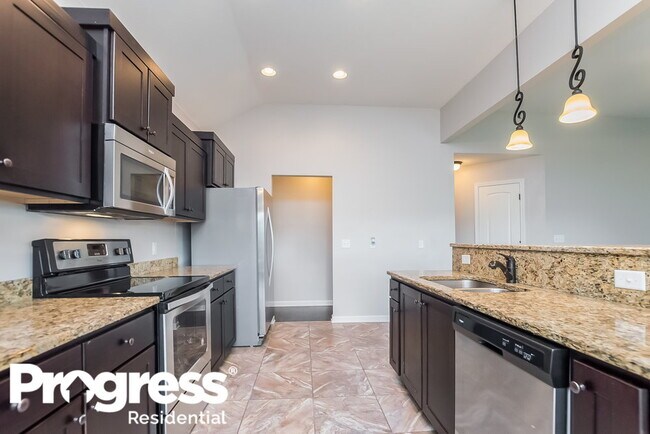 Building Photo - 2625 S Cherry Cove