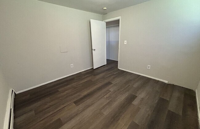 Foto del edificio - 507 Lowell Ave