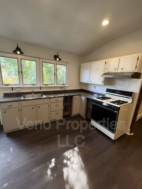 Foto del edificio - 3 Ashland Pl