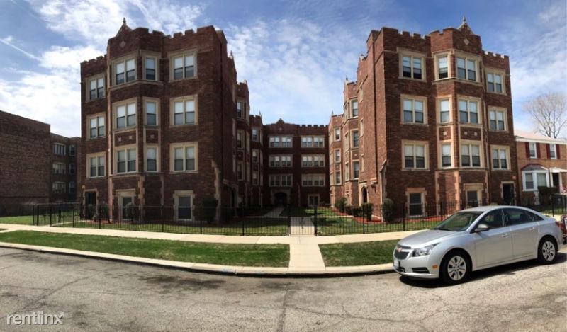 Foto principal - 9224 S Bishop St