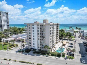 Building Photo - 1401 S Ocean Dr