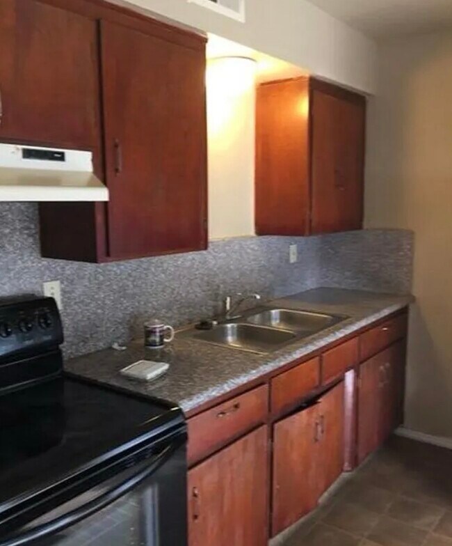 Foto del edificio - 3065 E Weldon Ave