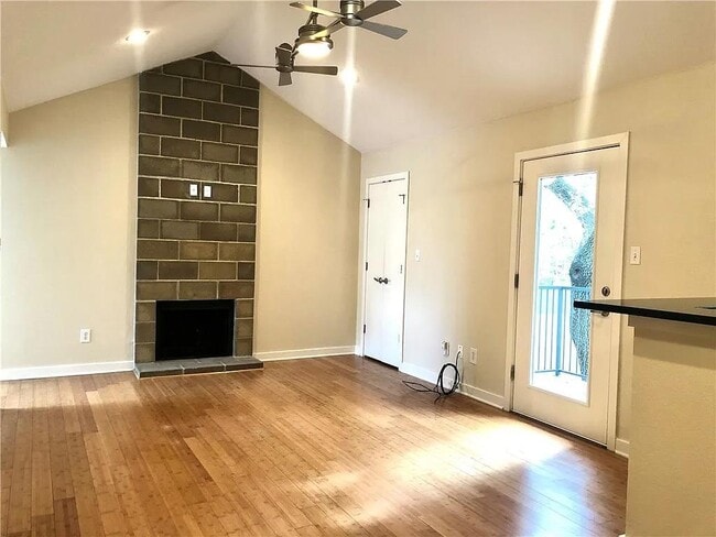 Building Photo - 3601 Menchaca Rd
