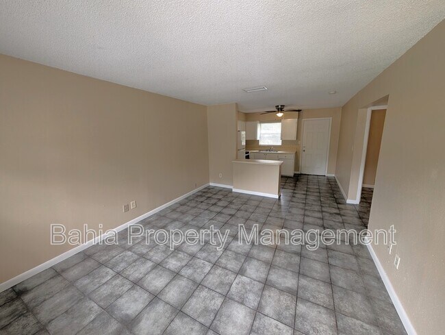 Foto del edificio - 3307 N 77th St