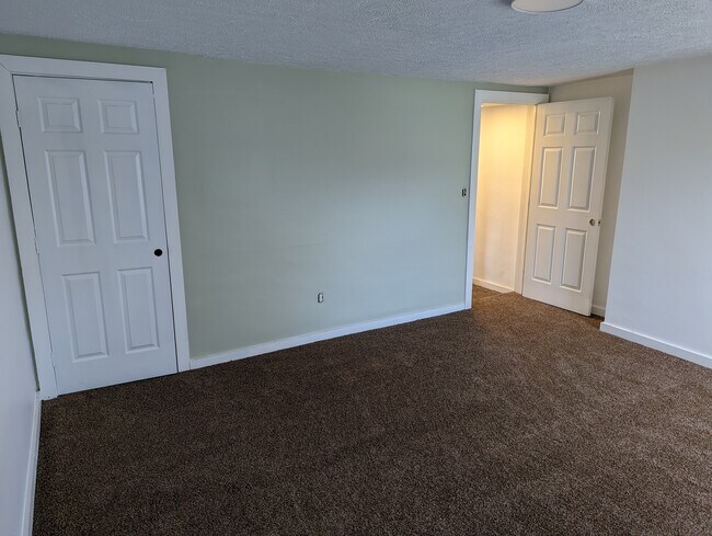 Foto del edificio - 3205 Parkview Ave
