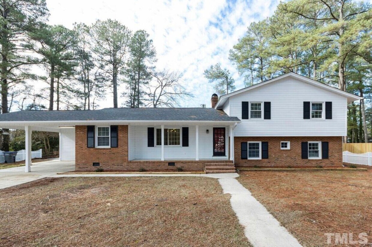 Foto principal - 204 N Kirkwood Ave