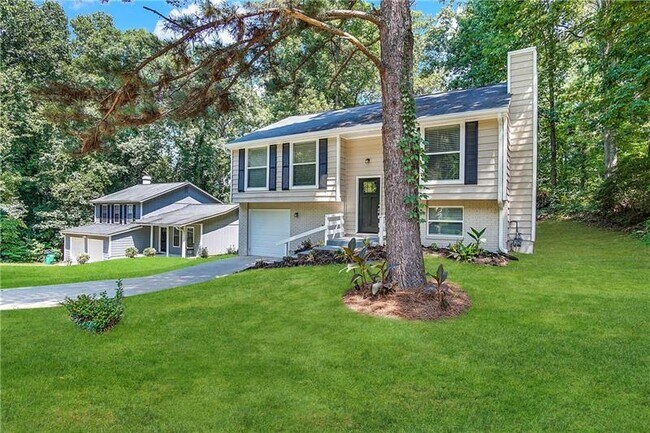 Foto del edificio - 5224 Martins Crossing Rd