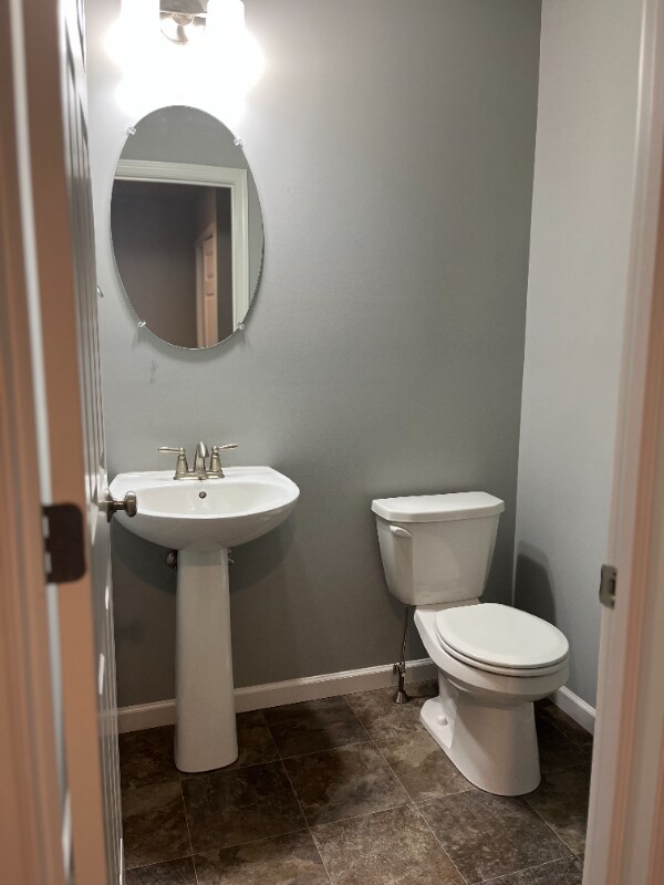 Foto del edificio - 102 Landover Ct