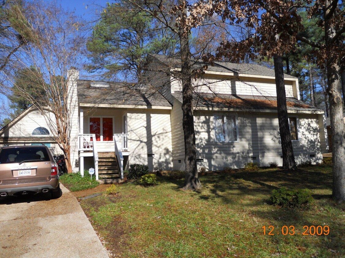 Foto principal - 10040 Stonemill Rd