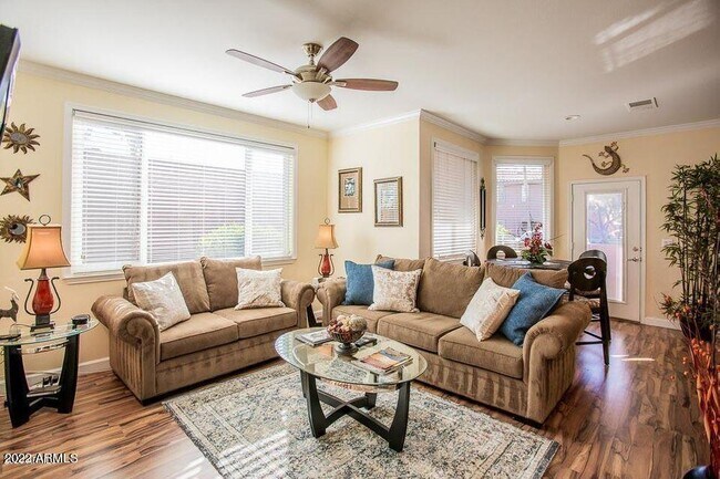 Foto del edificio - 7009 E Acoma Dr