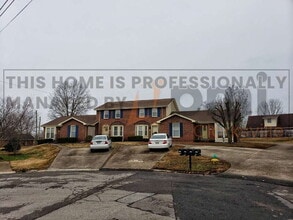 Building Photo - 3046 Woody Ln