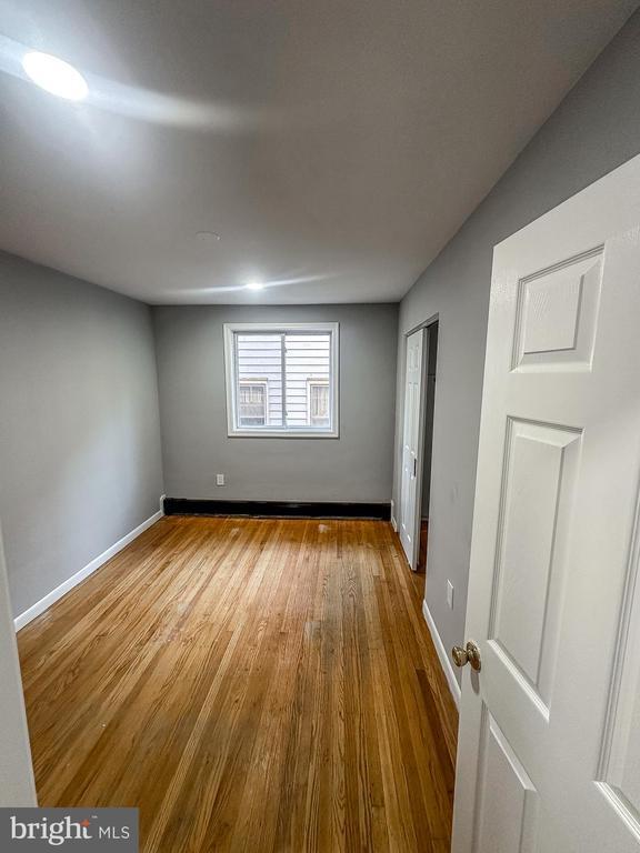 Foto del edificio - 517 Morgan Ave