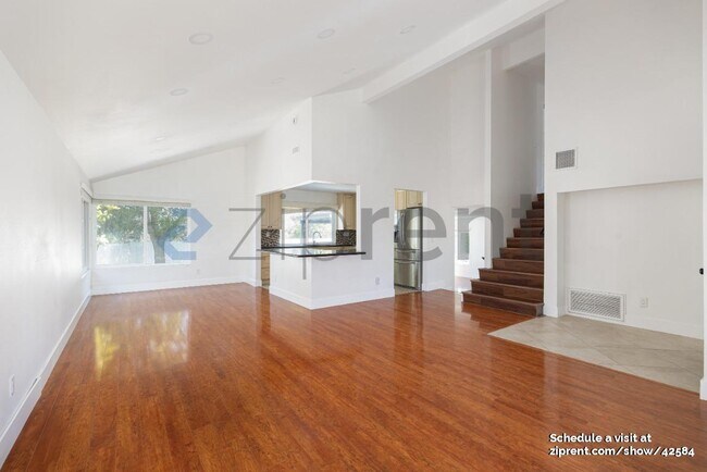 Foto del edificio - 13894 Paseo Zaldivar