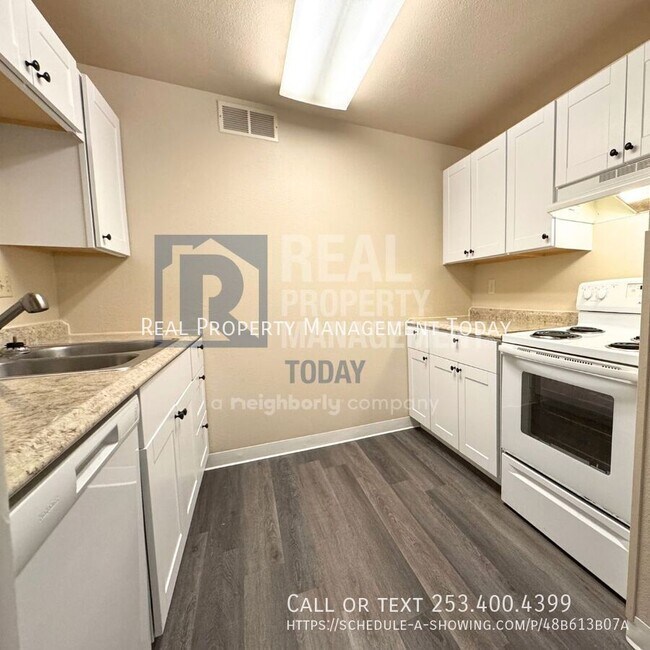 Foto del edificio - 6115 Glen Mary Ln SE