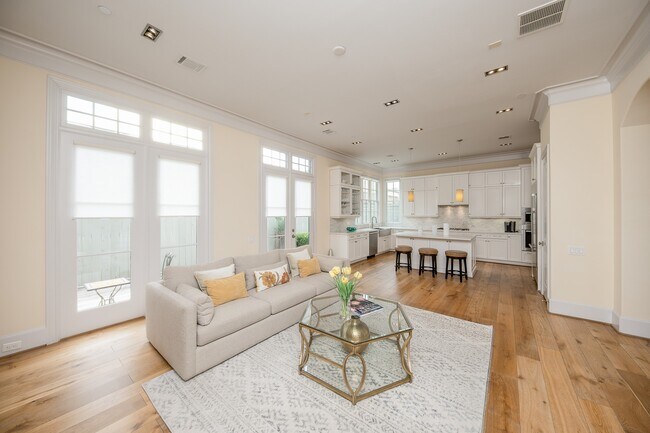 Foto del edificio - 5410 Alder Cir