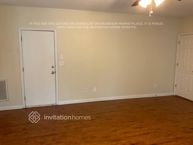 Foto del edificio - 362 Kentwood Springs Dr