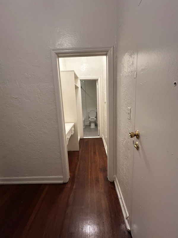 Building Photo - 1523 N McCadden Pl
