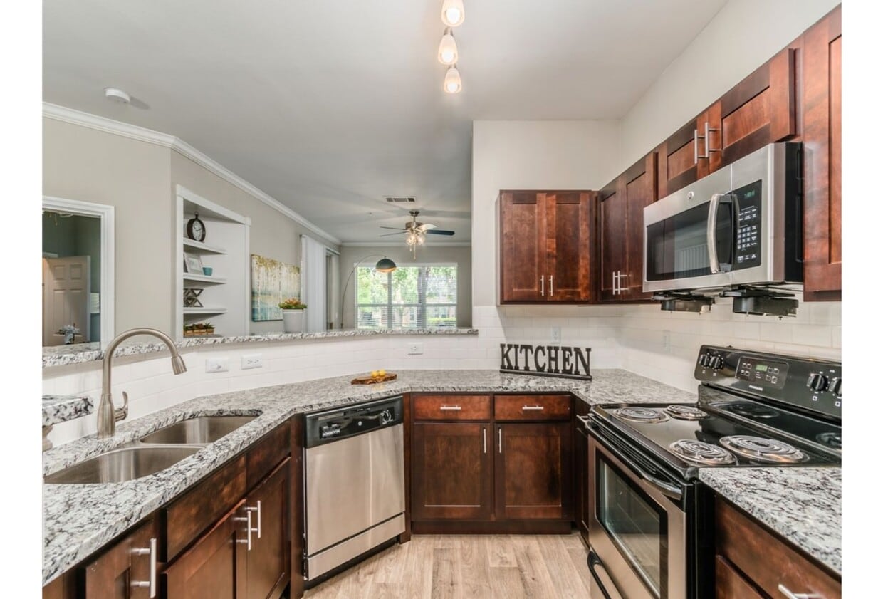 204 Ne Loop 820 Hurst Tx 76053
