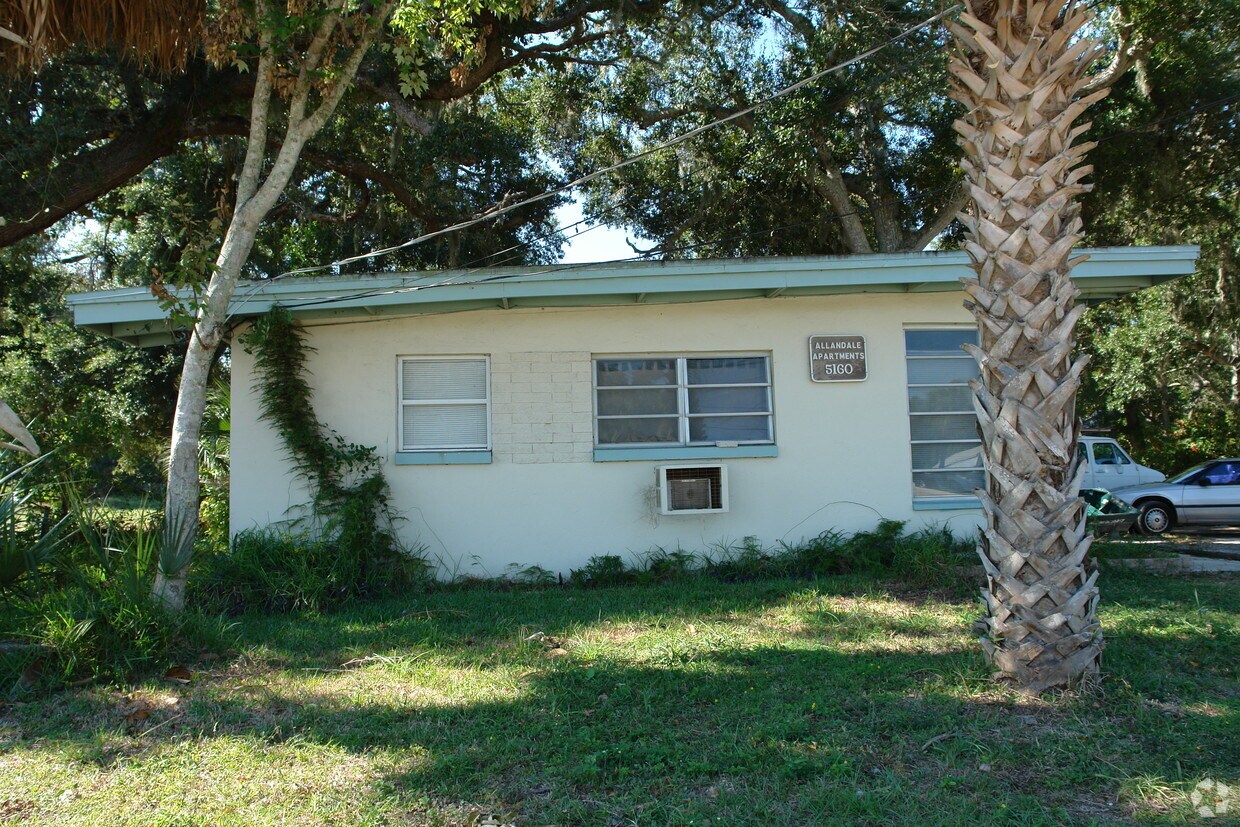 Building Photo - 5160 S Ridgewood Ave