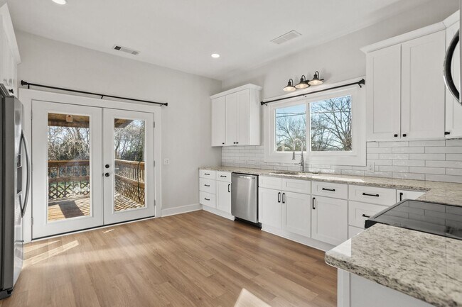 Foto del edificio - Three Bedroom Retreat in Greer, SC