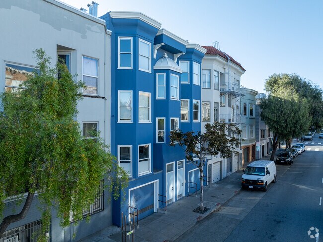 Building Photo - 624-628 Guerrero St