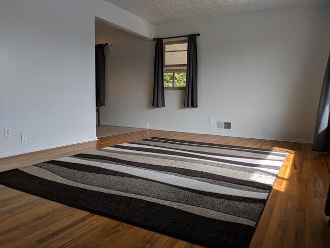 Building Photo - 1212 22nd St