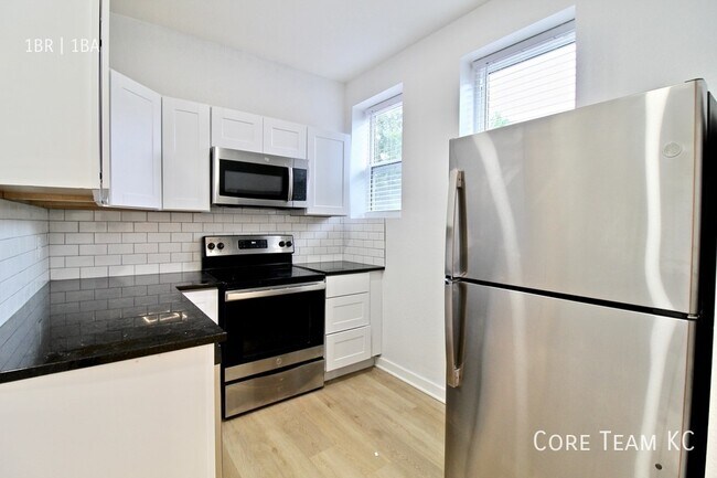 Foto del edificio - 712 Linwood Blvd