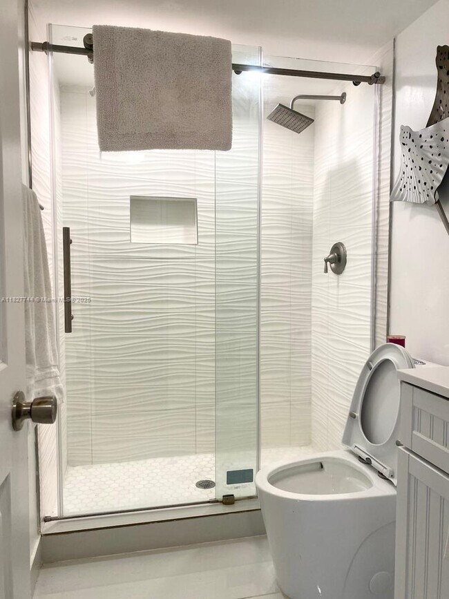 Foto del edificio - 2800 N Palm Aire Dr