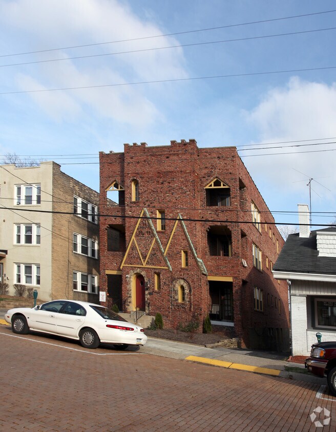 Building Photo - 119 Central