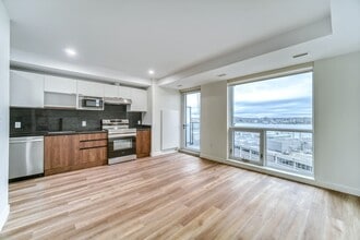 Building Photo - 5415-5415 Cogswell St