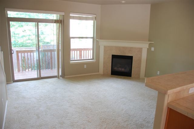 Building Photo - 15565 SW Stone Ridge Cir