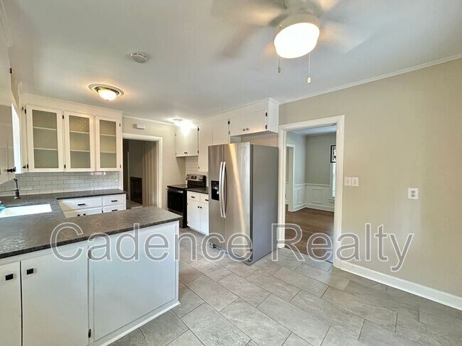 Foto del edificio - 766 Timber Ln