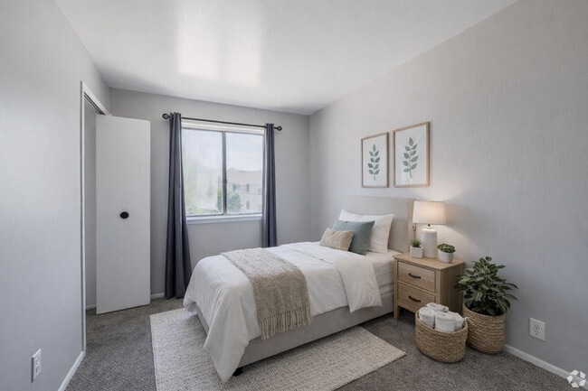 Building Photo - Goddard Estates