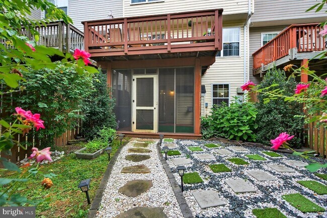 Foto del edificio - 11082 Clovertree Ct
