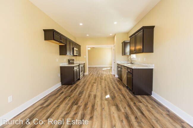 Building Photo - 3 br, 2 bath House - 3700 Red Maple Way