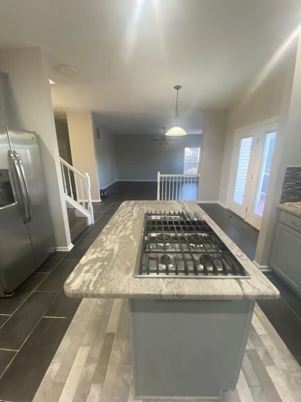 Building Photo - 6765 Sutton Oaks Way
